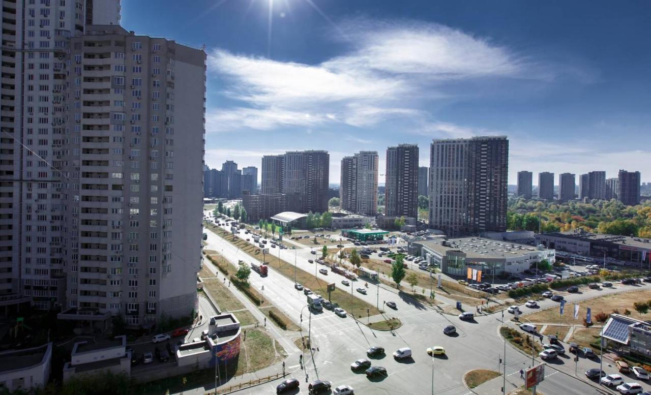 Сонячна Квартира На Княжому Затоні Kiev Exteriör bild